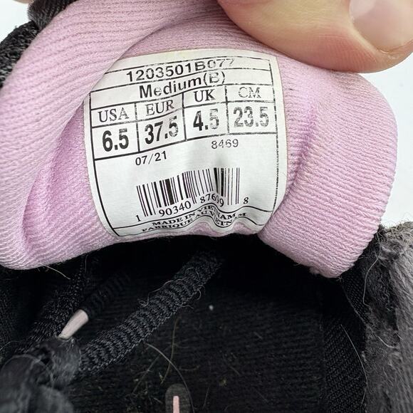 Brooks Sneakers Womens Size 6.5‎ B Transmit 3 Running Hiking Black Pink - Picture 3 of 10